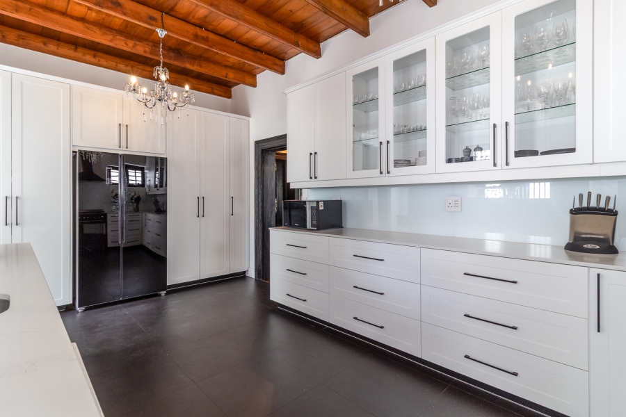 4 Bedroom Property for Sale in Paarl Central Western Cape